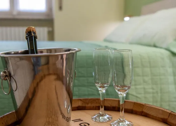 Il Grappolo D'oro - In Centro * Tortona